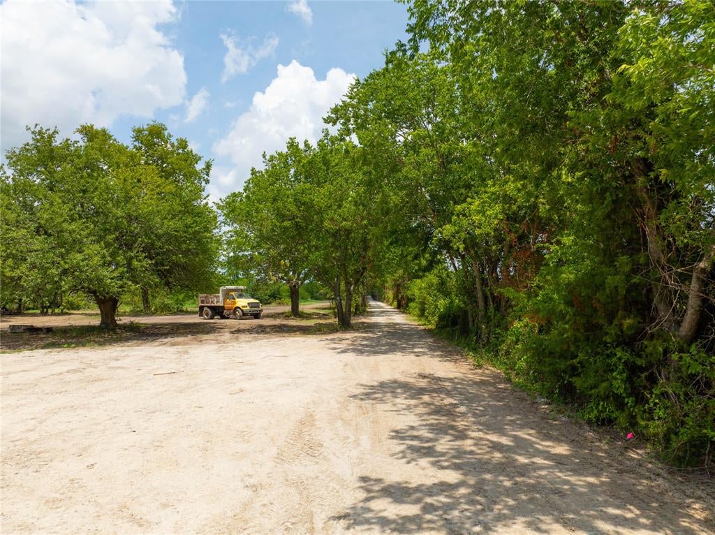 7 Park Guthrie, Honey Grove, TX 75446