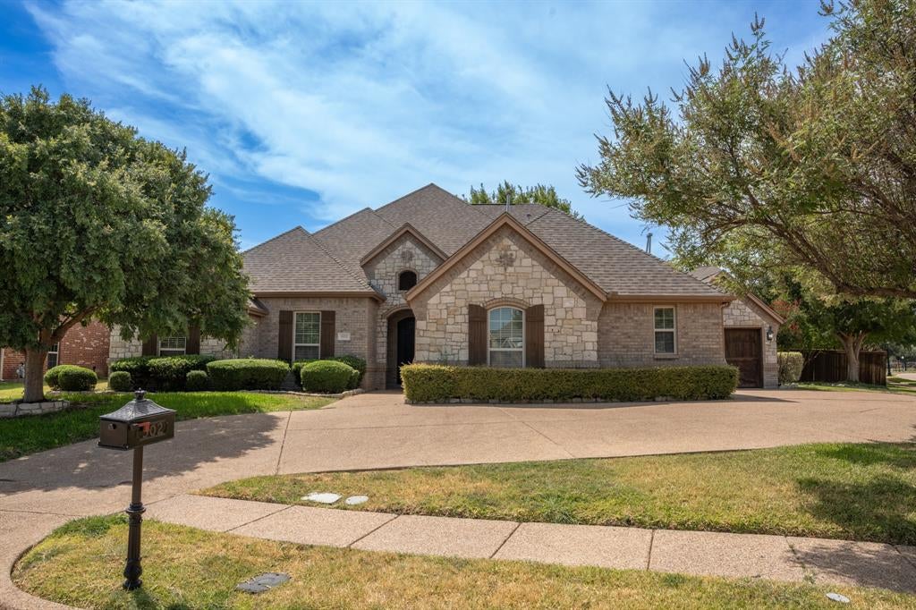 502 Lismore Dr, Mansfield, TX 76063 photo