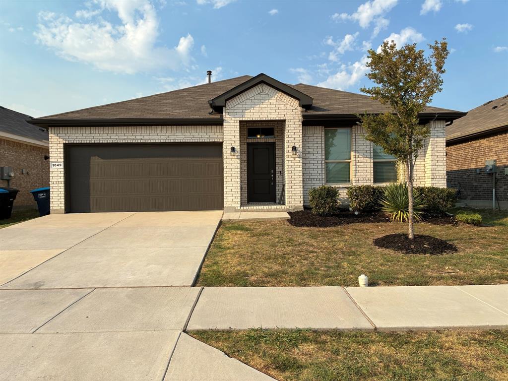 1049 Kirkham Way, Fort Worth, TX 76247