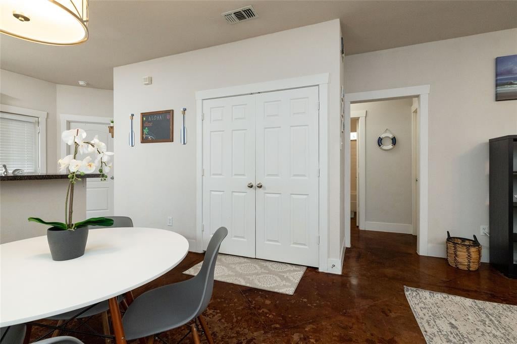 2801 Frazier Ave, Fort Worth, TX 76110 photo