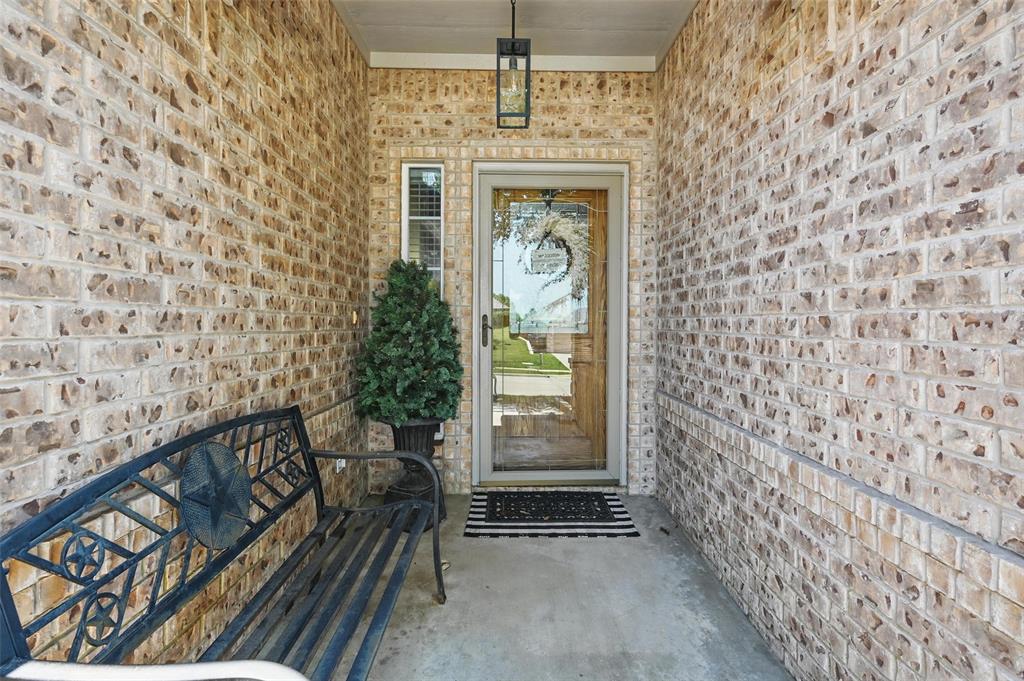 931 White Marlin Dr, Burleson, TX 76028 photo