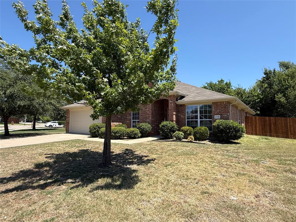 2110 Gleaner Dr, Rockwall, TX 75032 photo