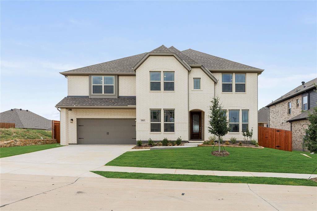 8913 Cisco Dr, Denton, TX 76226