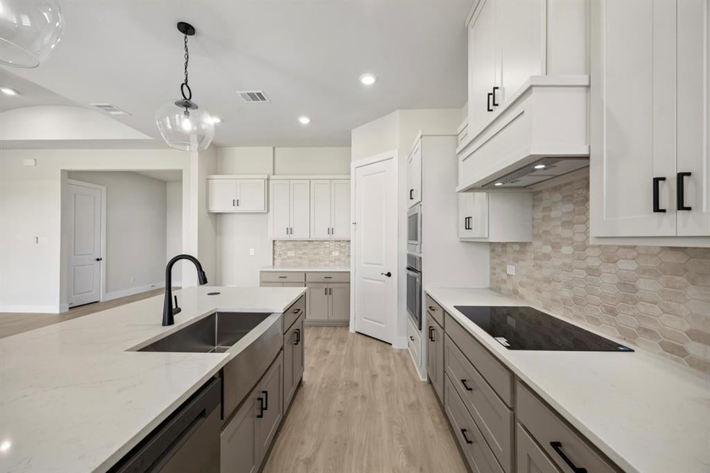 7449 County Road 1127, Godley, TX 76044 photo