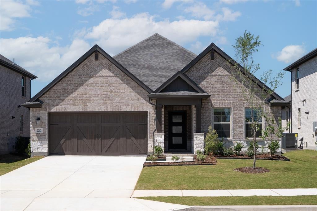 2212 Valencia Dr, Little Elm, TX 75068