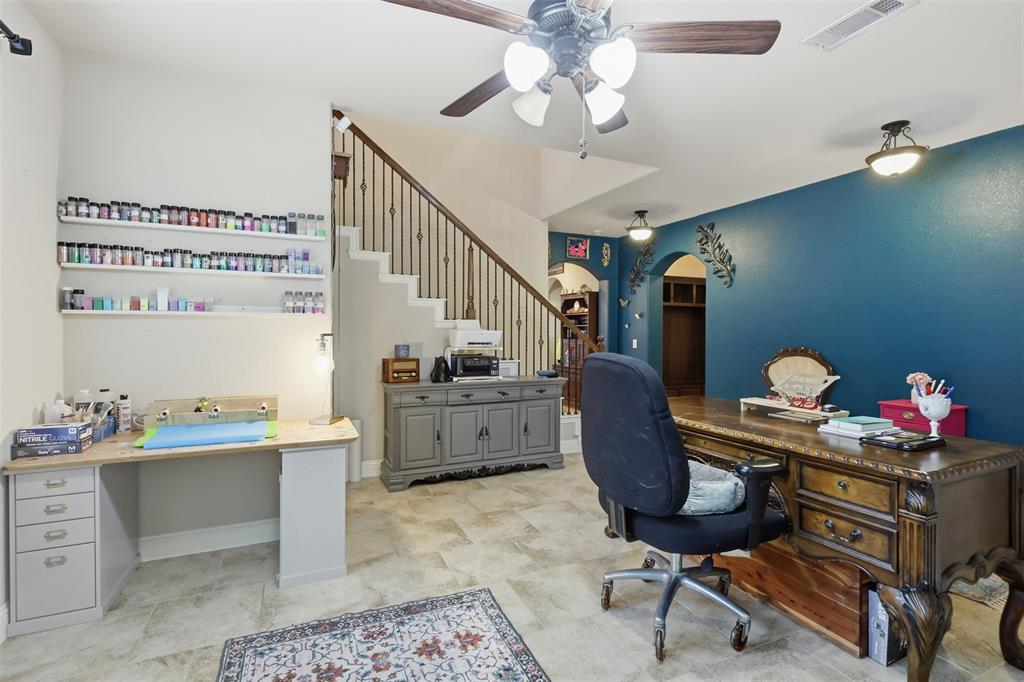1385 Litchfield Ln, Burleson, TX 76028 photo