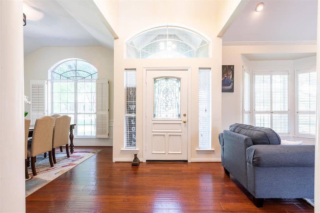 910 Kings Ct, Duncanville, TX 75137 photo