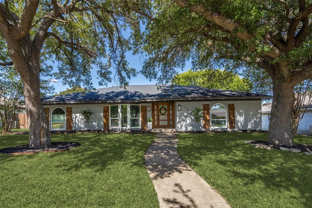 2625 Mollimar Dr, Plano, TX 75075