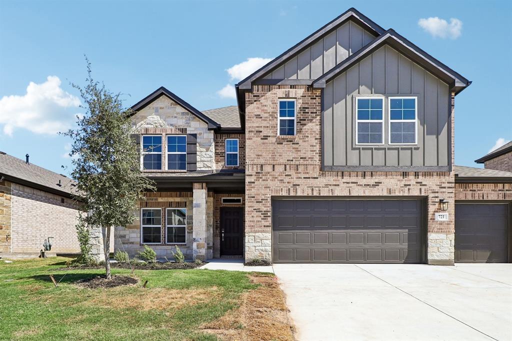 721 Vineyard Way, Forney, TX 75126