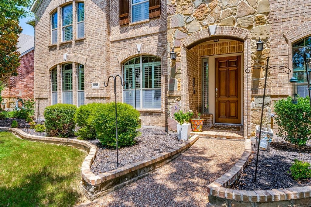 5748 Wellington Ln, Frisco, TX 75033 photo