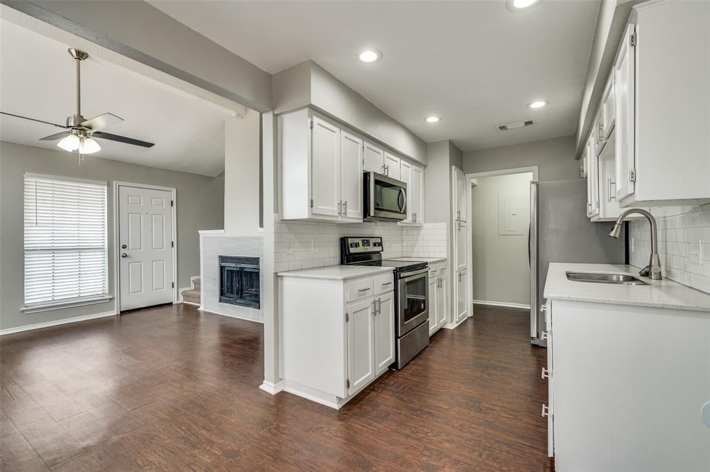 115 Peachtree Ct, Kennedale, TX 76060 photo