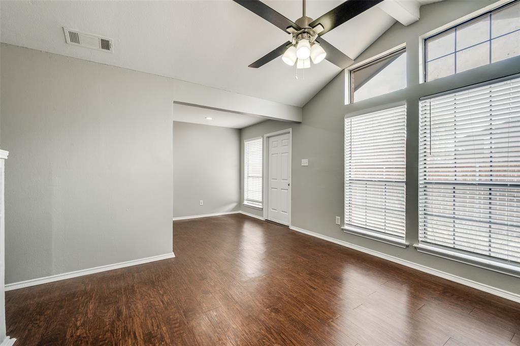 115 Peachtree Ct, Kennedale, TX 76060 photo