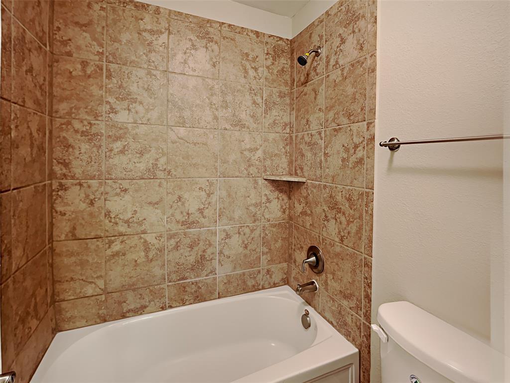 1201 Evers Dr, Mckinney, TX 75071 photo
