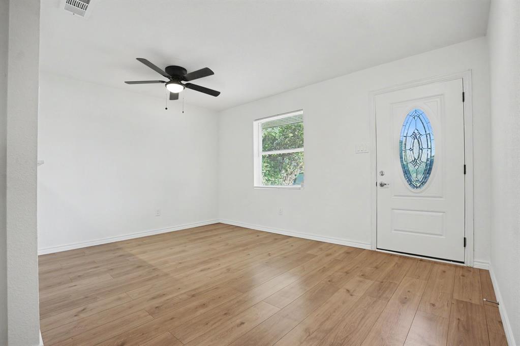2429 February Ln, Grand Prairie, TX 75050 photo