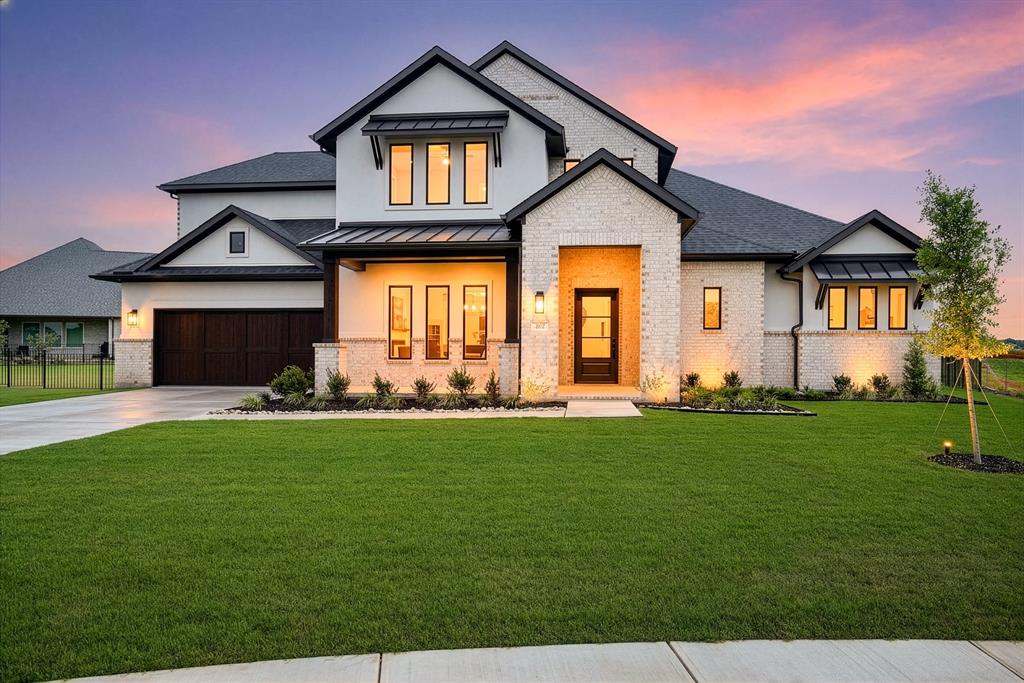 207 Links Ct, Heath, TX 75126