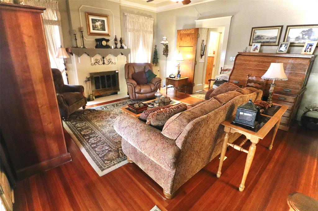 307 Honey Grove St, Roxton, TX 75477 photo