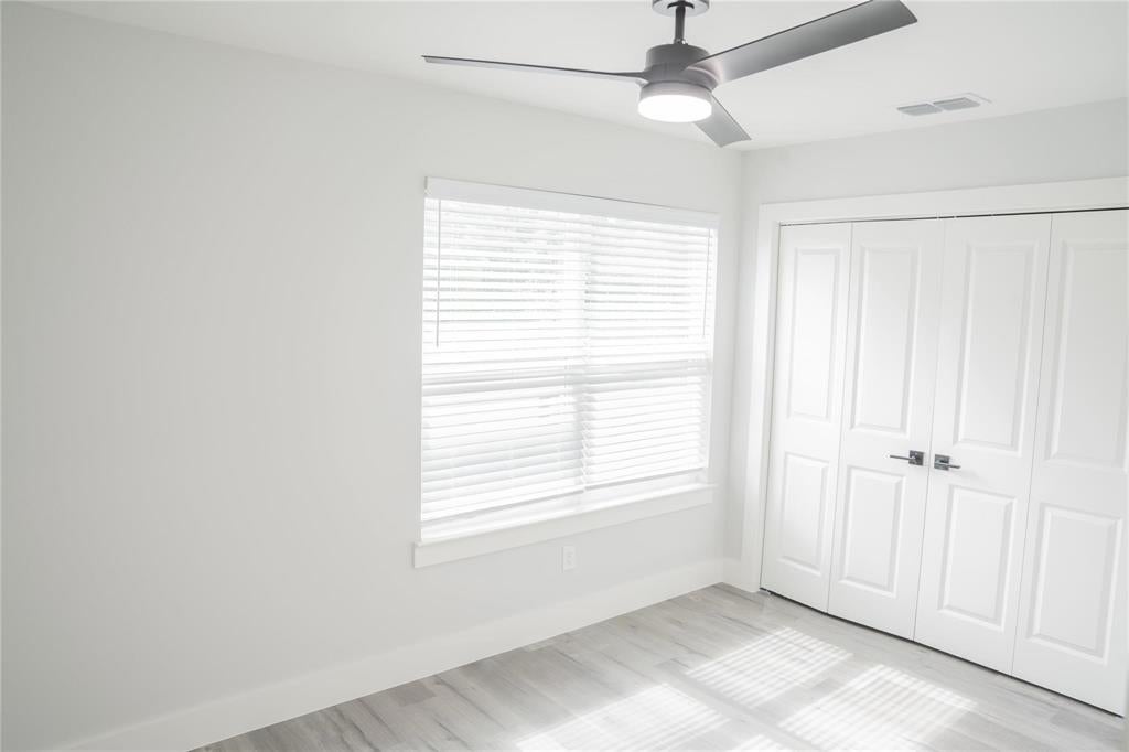 318 Henderson St, Bonham, TX 75418 photo