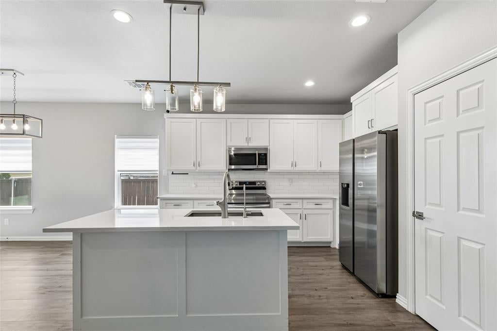 4945 Ramey Ave, Fort Worth, TX 76105