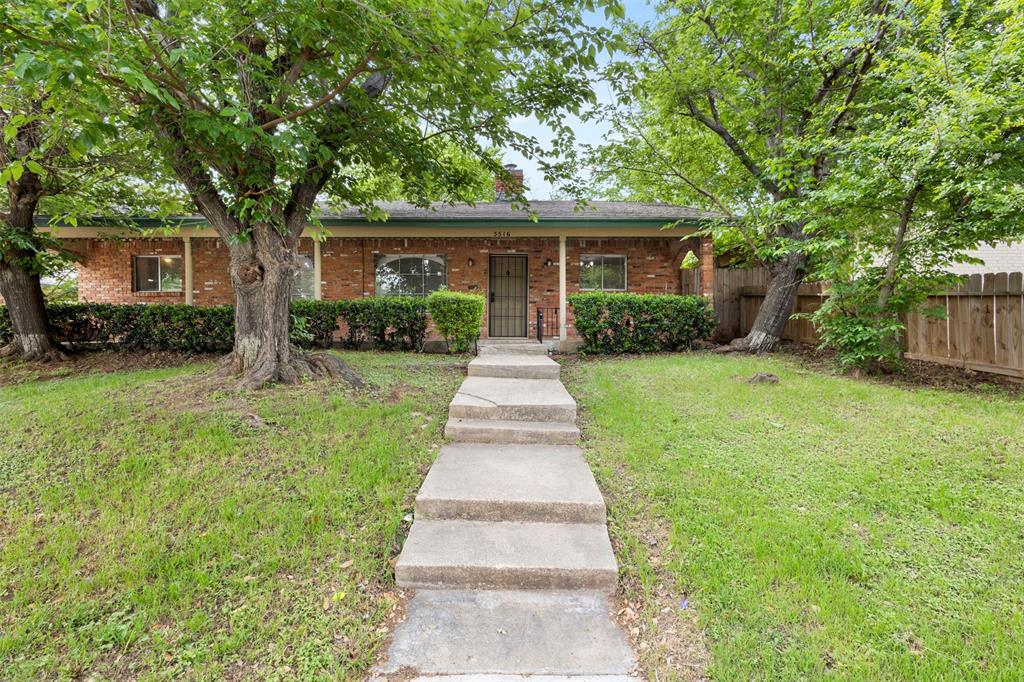 5516 Beaty St, Fort Worth, TX 76112