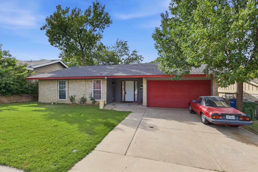 1839 Sherwood Ln, Carrollton, TX 75006 photo