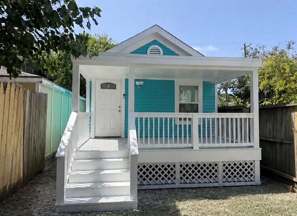 2505 Avenue L, Galveston, TX 77550
