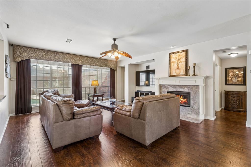 2710 Winterberry Dr, Rowlett, TX 75089 photo