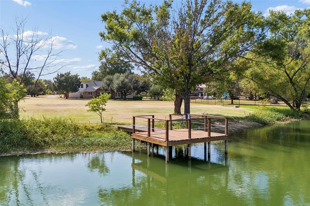 131 Oak Grove Cir, Double Oak, TX 75077 photo