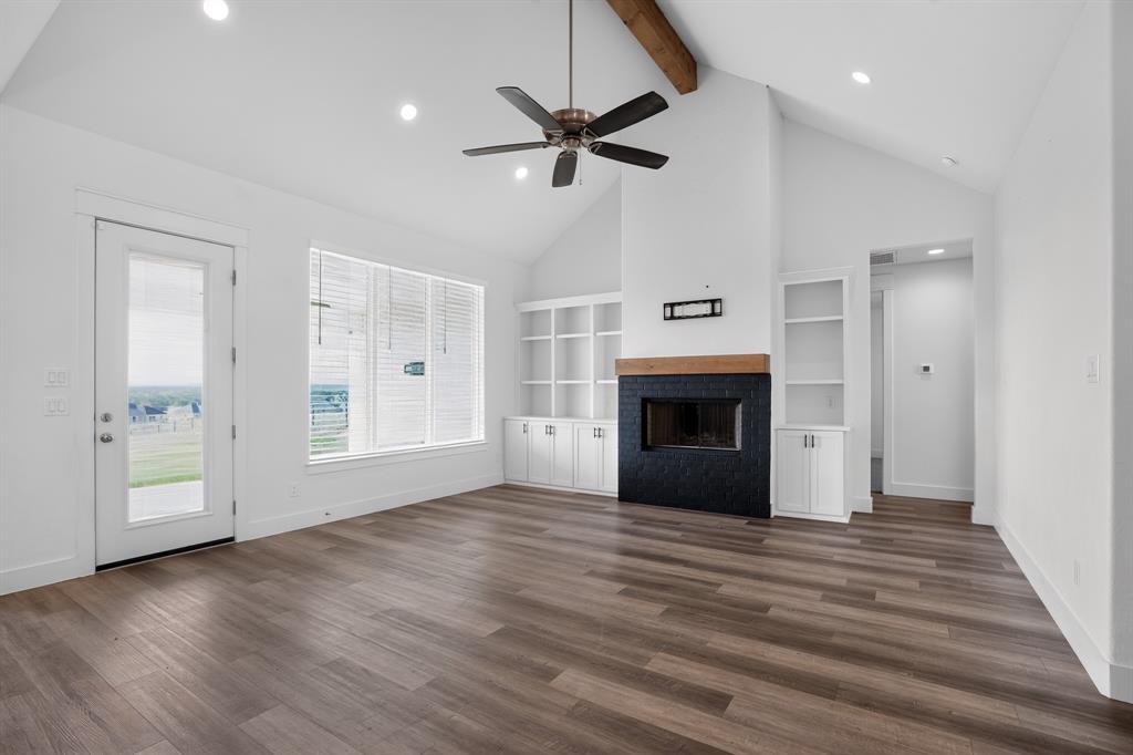1040 Agnes, Springtown, TX 76082 photo