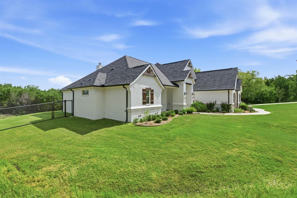 100 Cedar Mountain Dr, Weatherford, TX 76085 photo