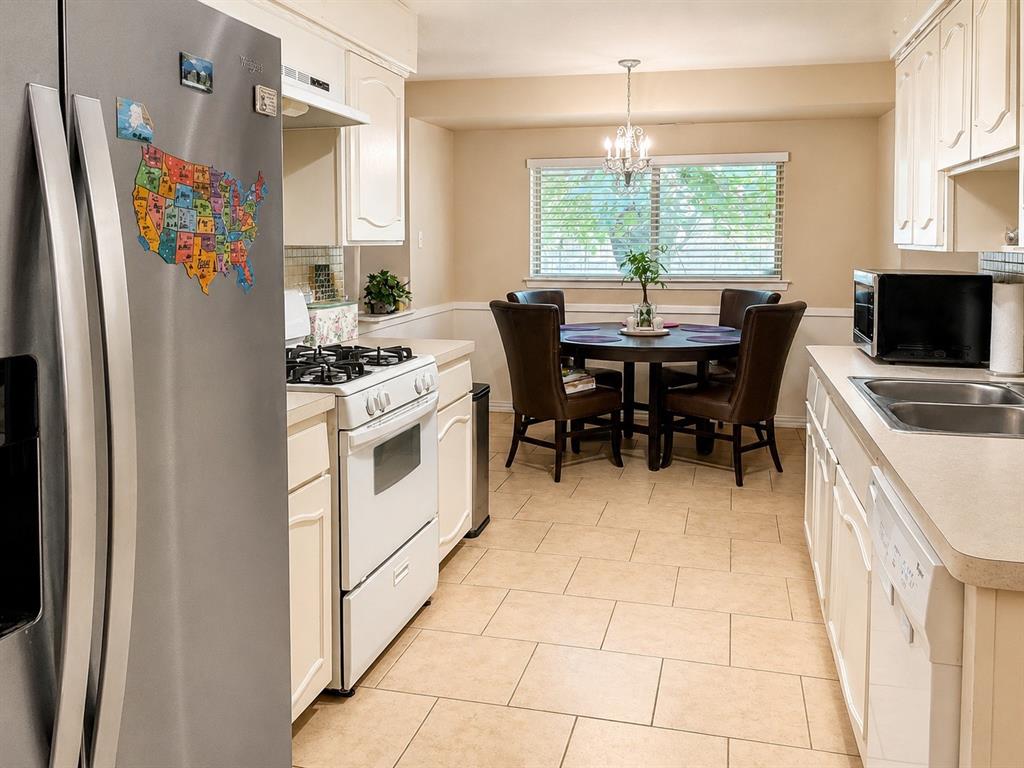 3122 Lark Ln, Irving, TX 75062 photo