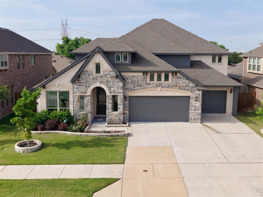 521 Ridgewater Trl, Fort Worth, TX 76131