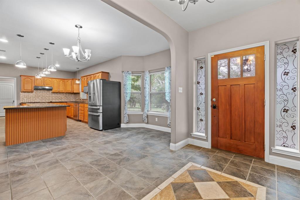 217 Naibara Trl, Weatherford, TX 76088 photo