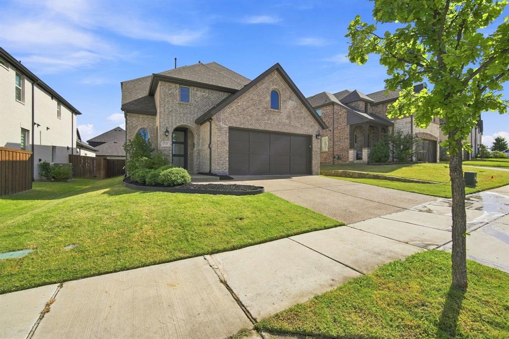1749 Dartmoor Dr, Carrollton, TX 75010 photo