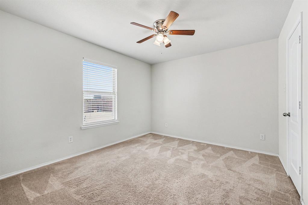 701 Whitemarsh Dr, Aubrey, TX 76227 photo