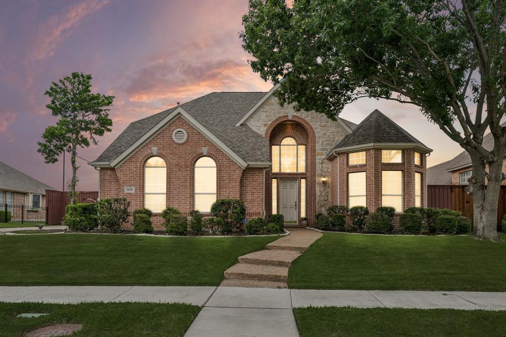 1649 Mcgee Ln, Carrollton, TX 75010