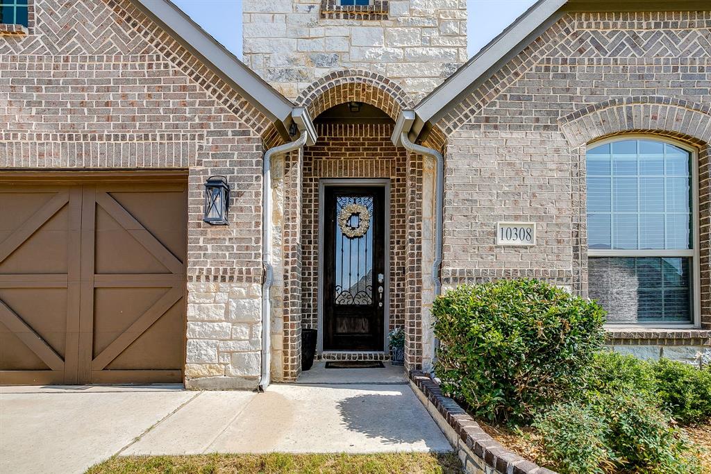 10308 Colina Dr, Fort Worth, TX 76126 photo