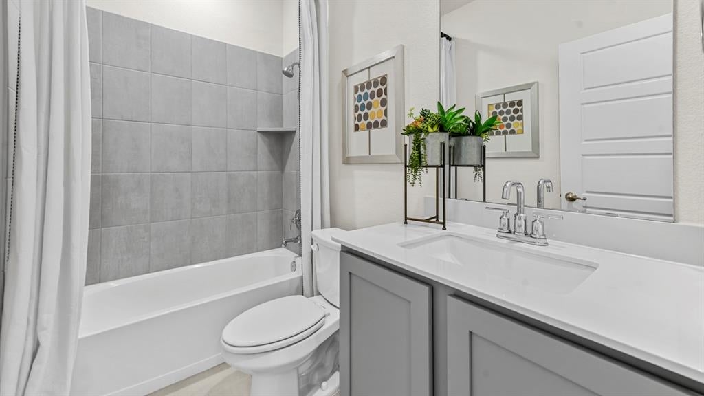 2011 Serene Spring Rd, Celina, TX 75009 photo