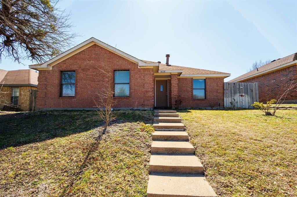 5118 Wesley Chapel Ln, Dallas, TX 75236