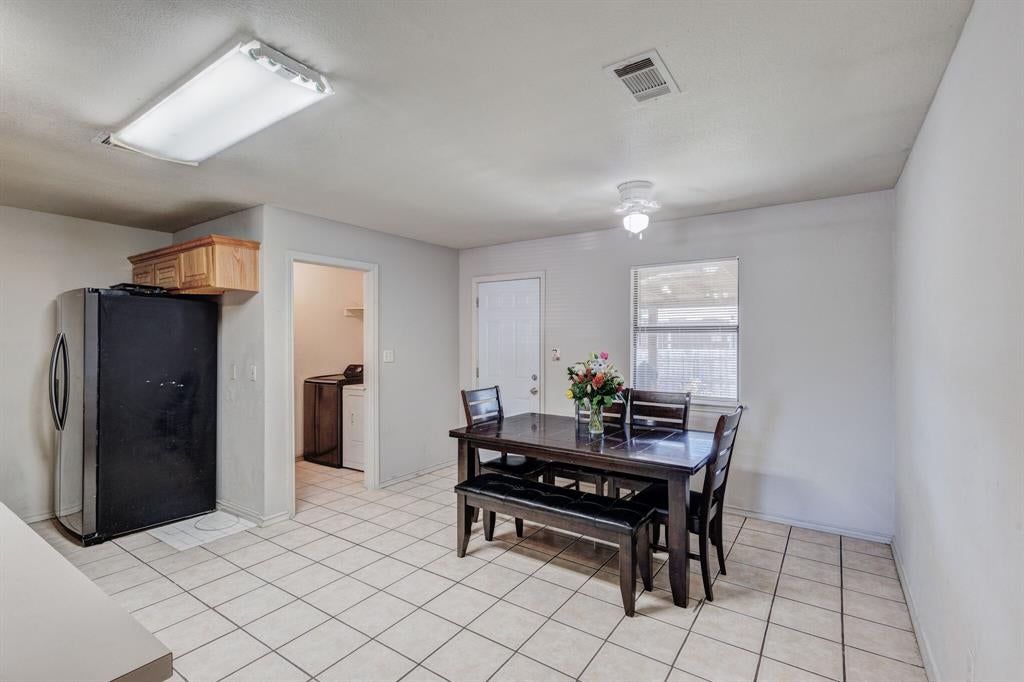 5118 Wesley Chapel Ln, Dallas, TX 75236 photo