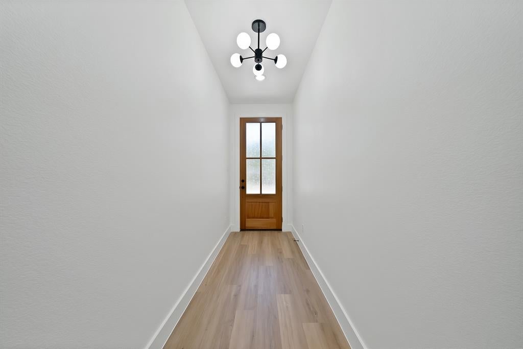 1021 E Richmond Ave, Fort Worth, TX 76104 photo