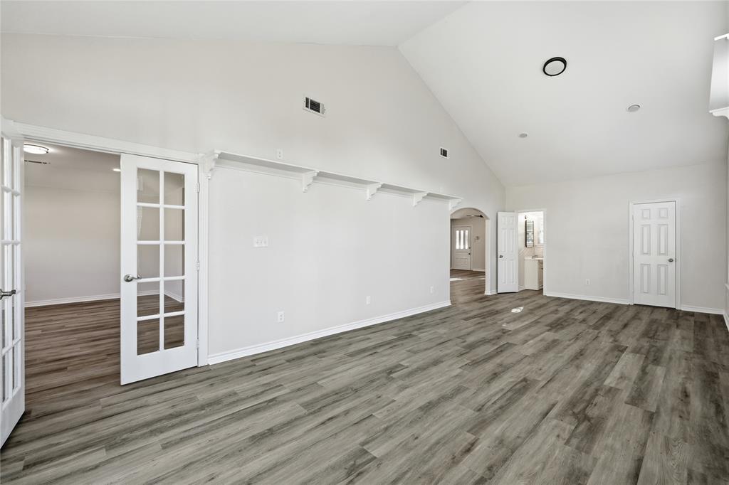 2740 Cancun Ln, Dallas, TX 75287 photo