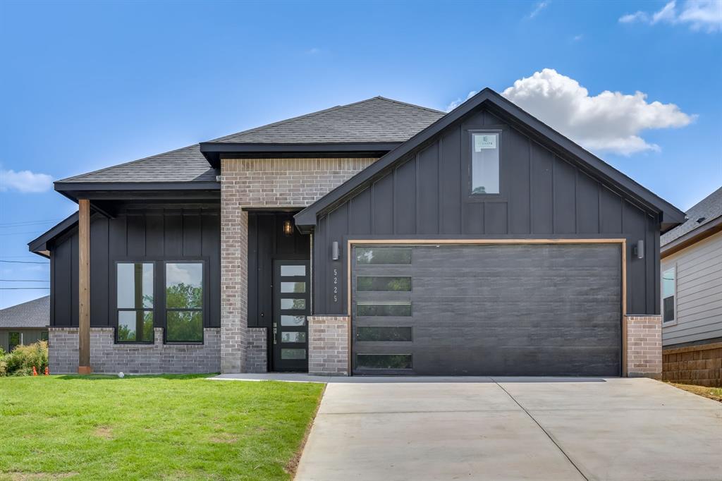 5225 Humbert Ave, Fort Worth, TX 76107