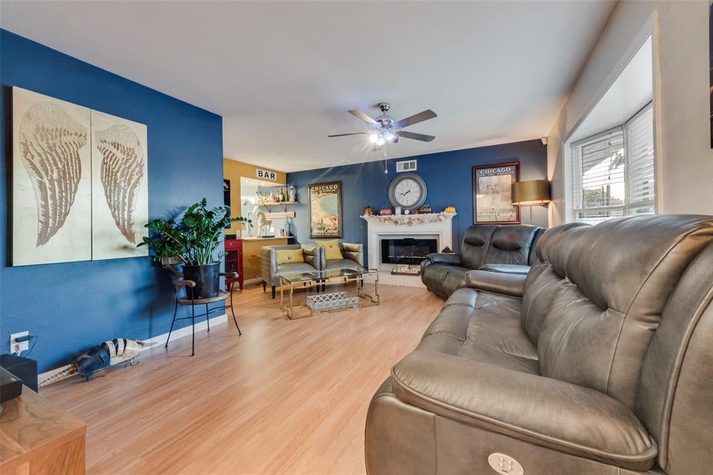 1310 Bardfield Ave, Garland, TX 75041 photo