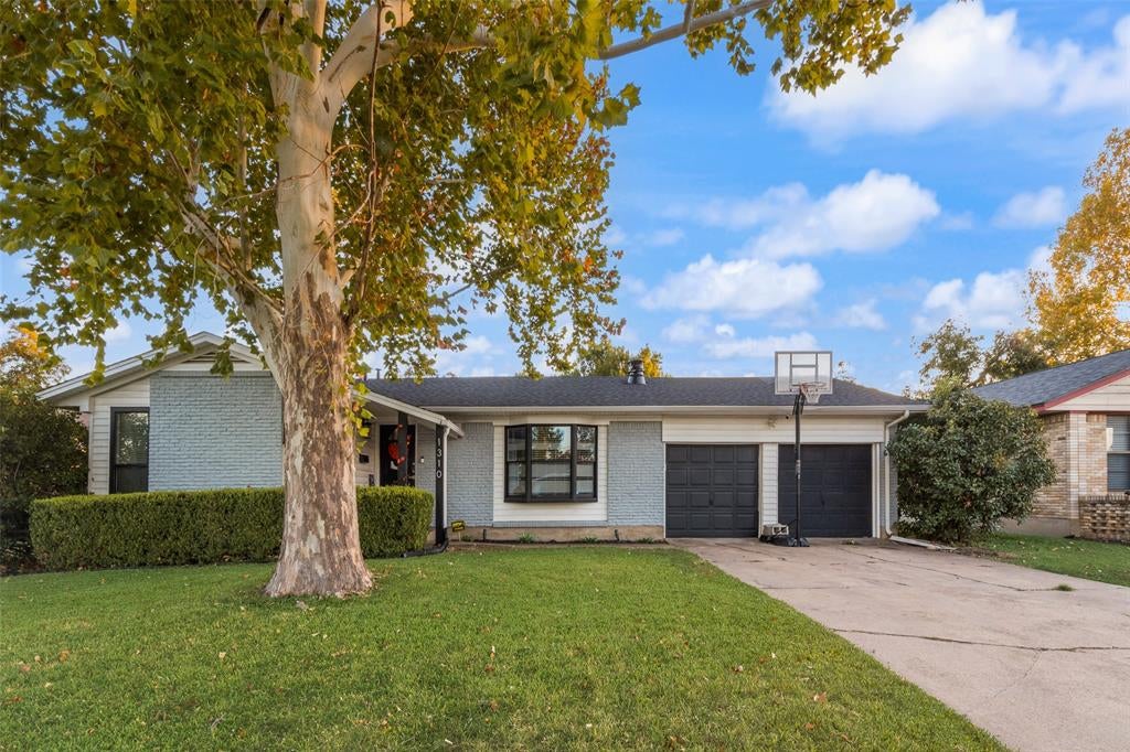 1310 Bardfield Ave, Garland, TX 75041 photo