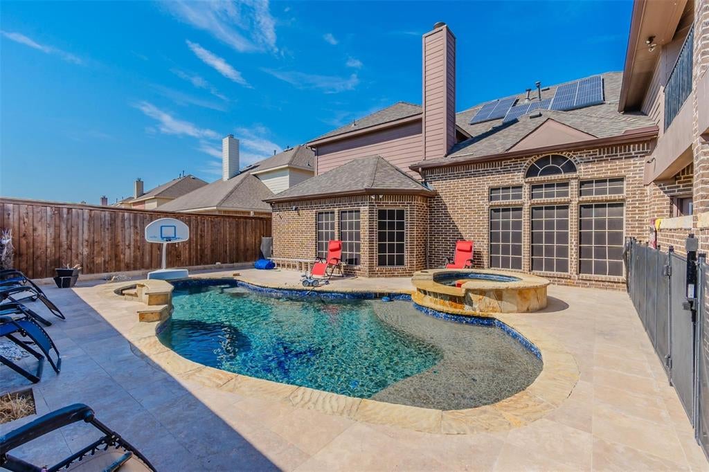 7208 Roble, Grand Prairie, TX 75054 photo