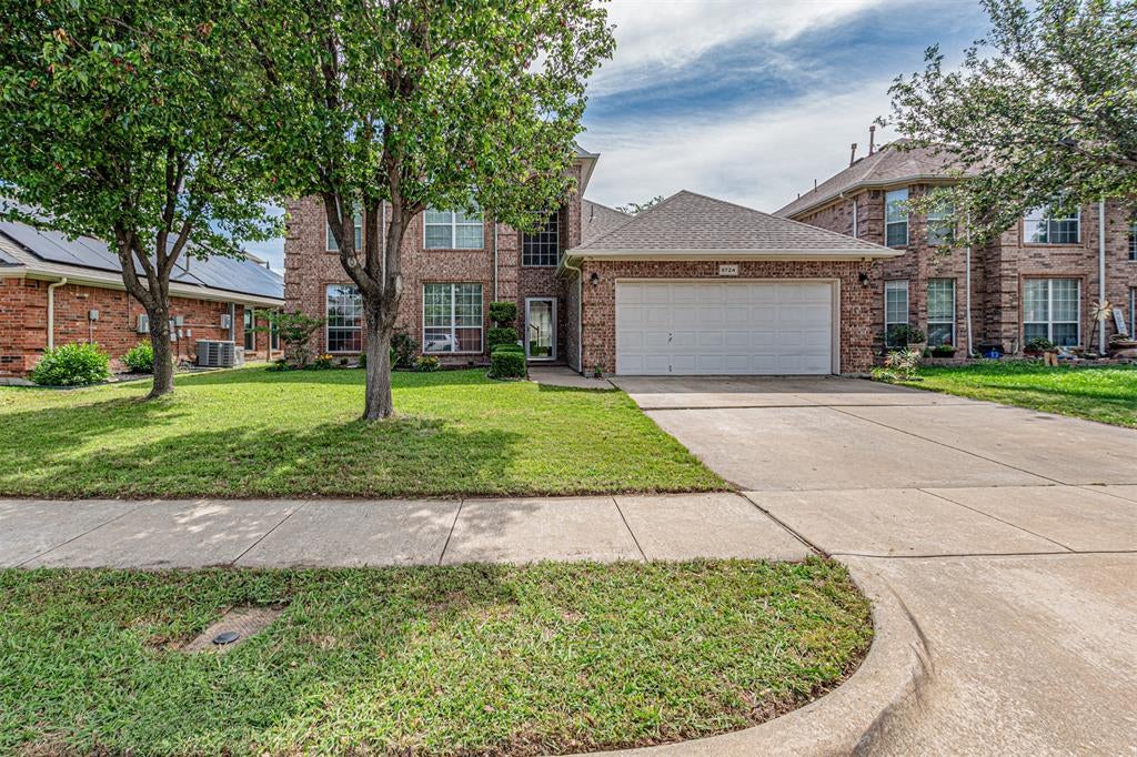 5724 Table Rock Dr, Fort Worth, TX 76131 photo