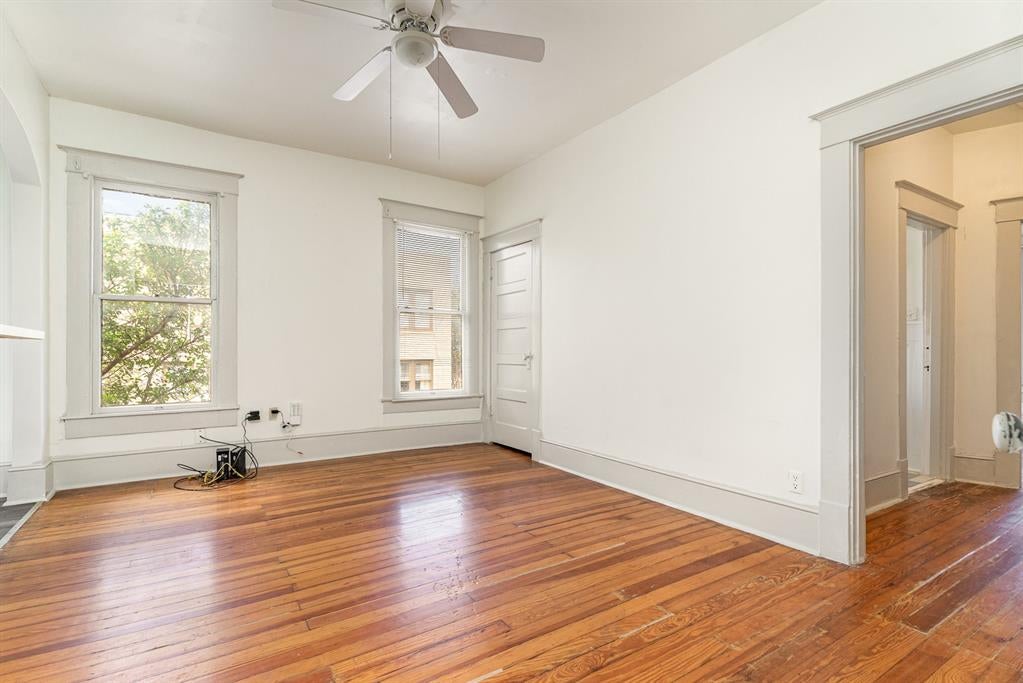 1230 Kings Hwy, Dallas, TX 75208 photo