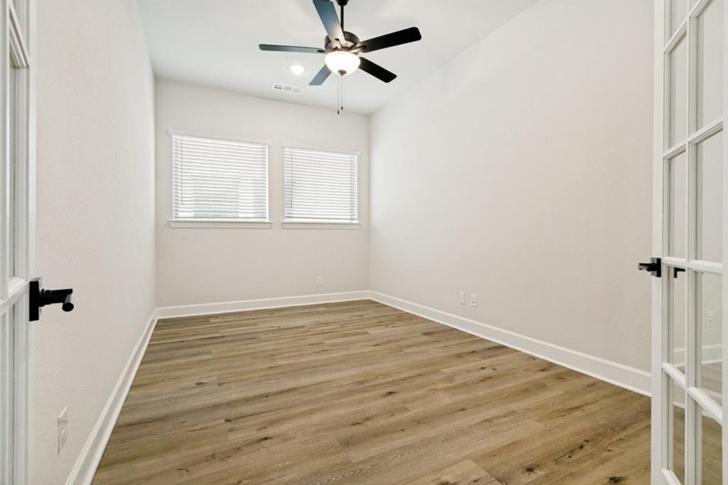 716 Sugar Field Dr, Lewisville, TX 75056 photo