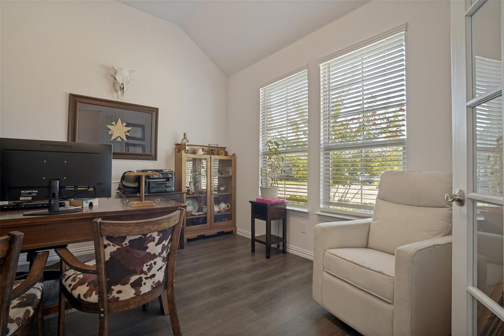 1238 Stagecoach Trl, Justin, TX 76247 photo