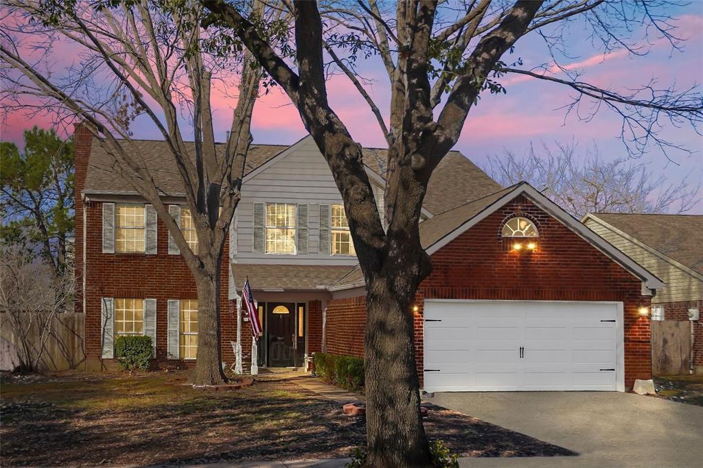 5329 Grand Mesa Dr, Fort Worth, TX 76137